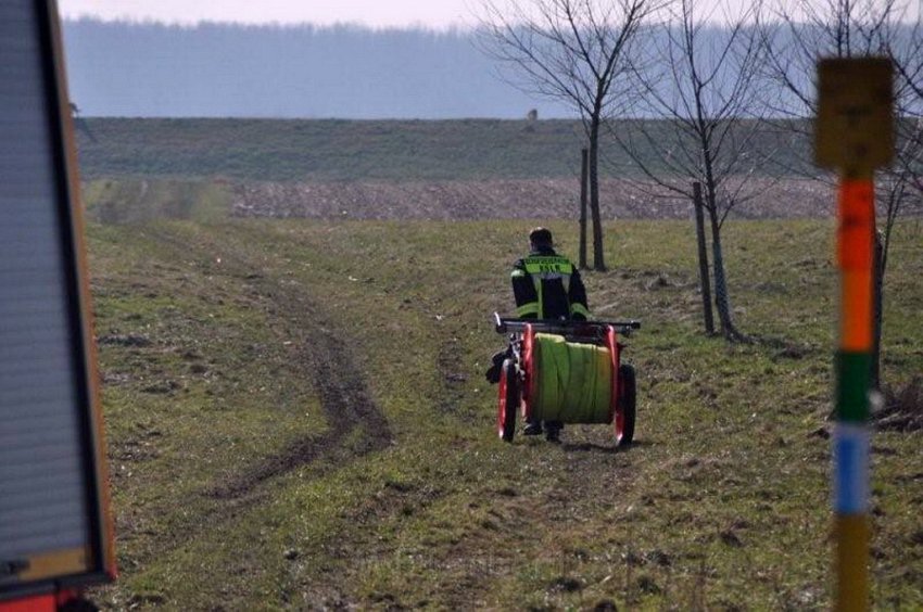 Einsatz BF Koeln Person im Rhein Rheinkassel P04.jpg